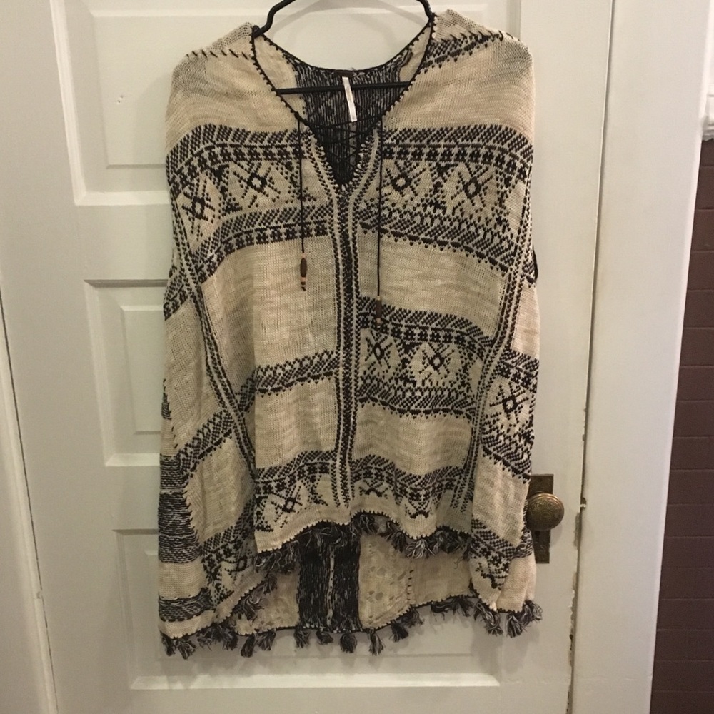 Free People Neutral Patterned Poncho